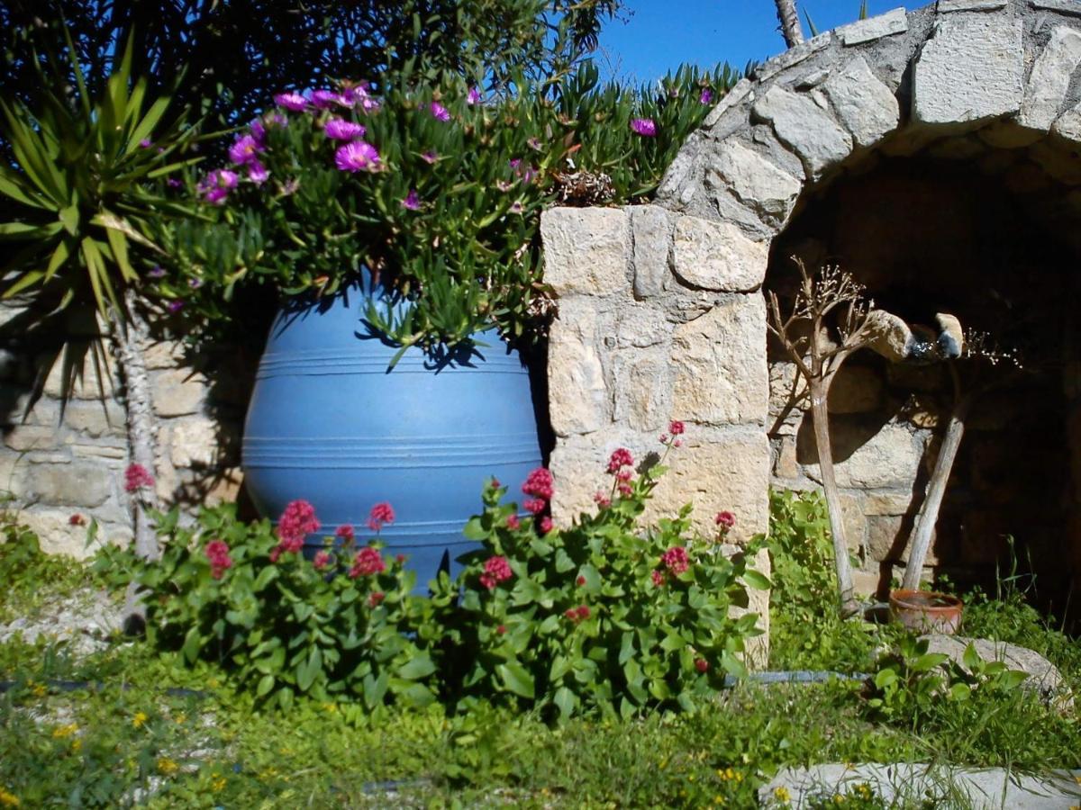 Apartamento Aloni Kamilari Exterior foto